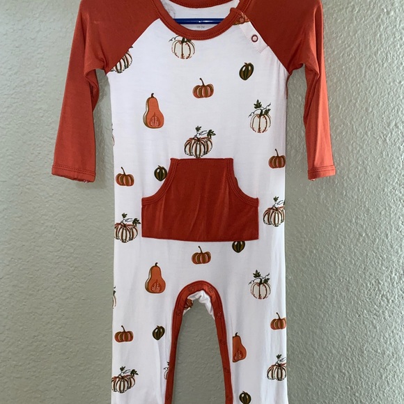 💥SOLD💥 Never worn Kyte romper - Picture 2 of 5